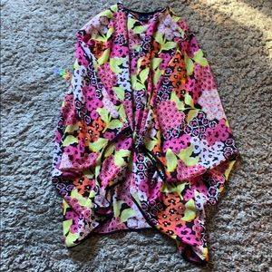 Kaari Blue Colorful Floral Cover